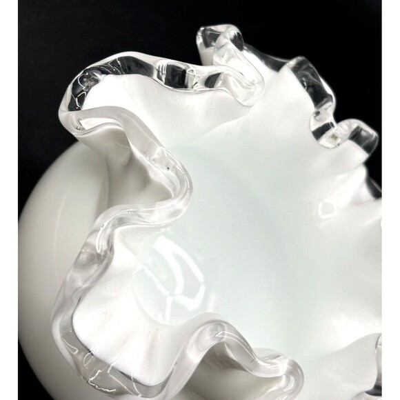 Fenton‎ Opaque White Milk Glass Bowl Vase Small Ruffled Silver Crest Clear Edged - Picture 15 of 16